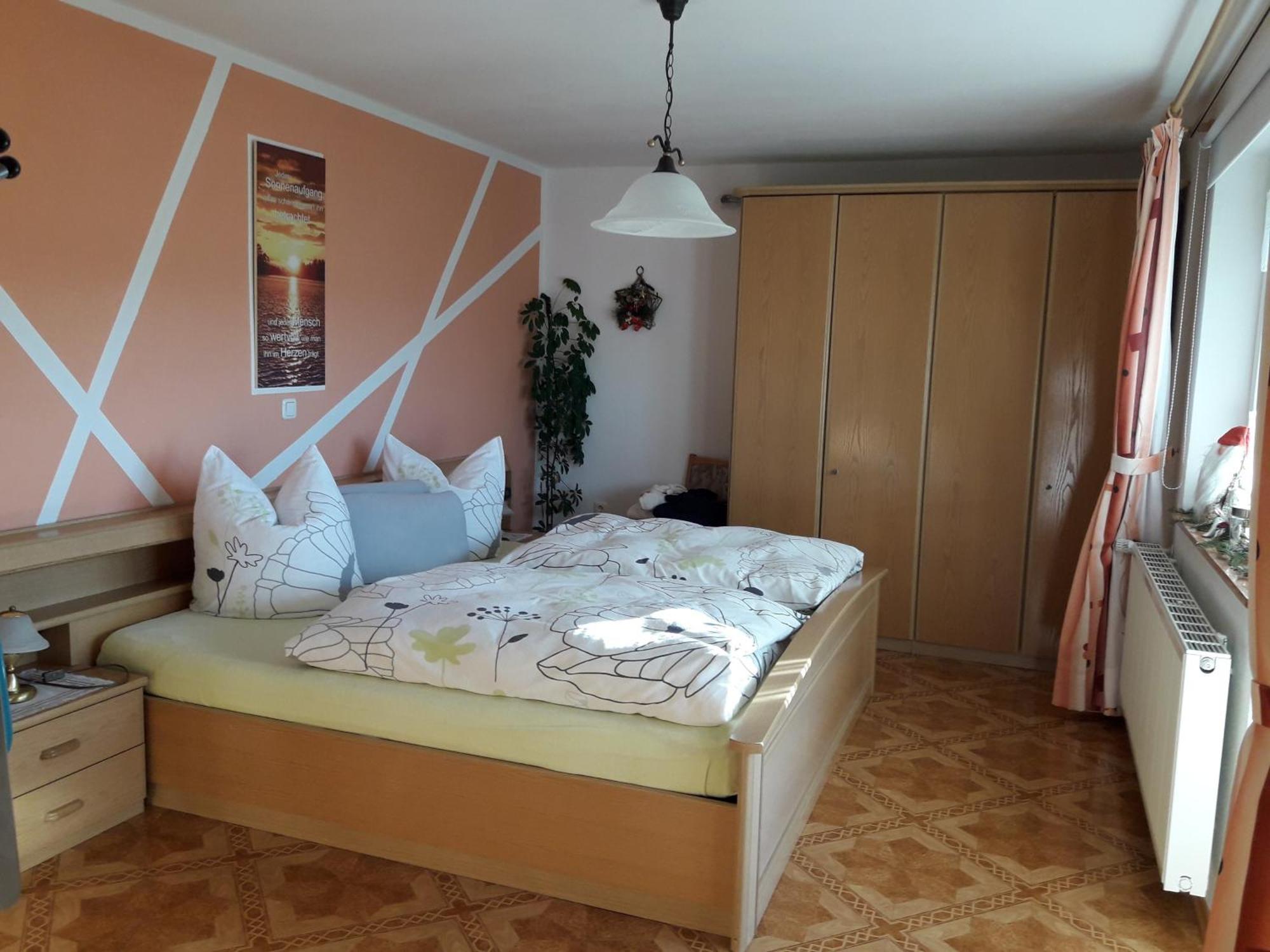 פייטינג Gaestehaus Reisacher - Mehrbettzimmer מראה חיצוני תמונה